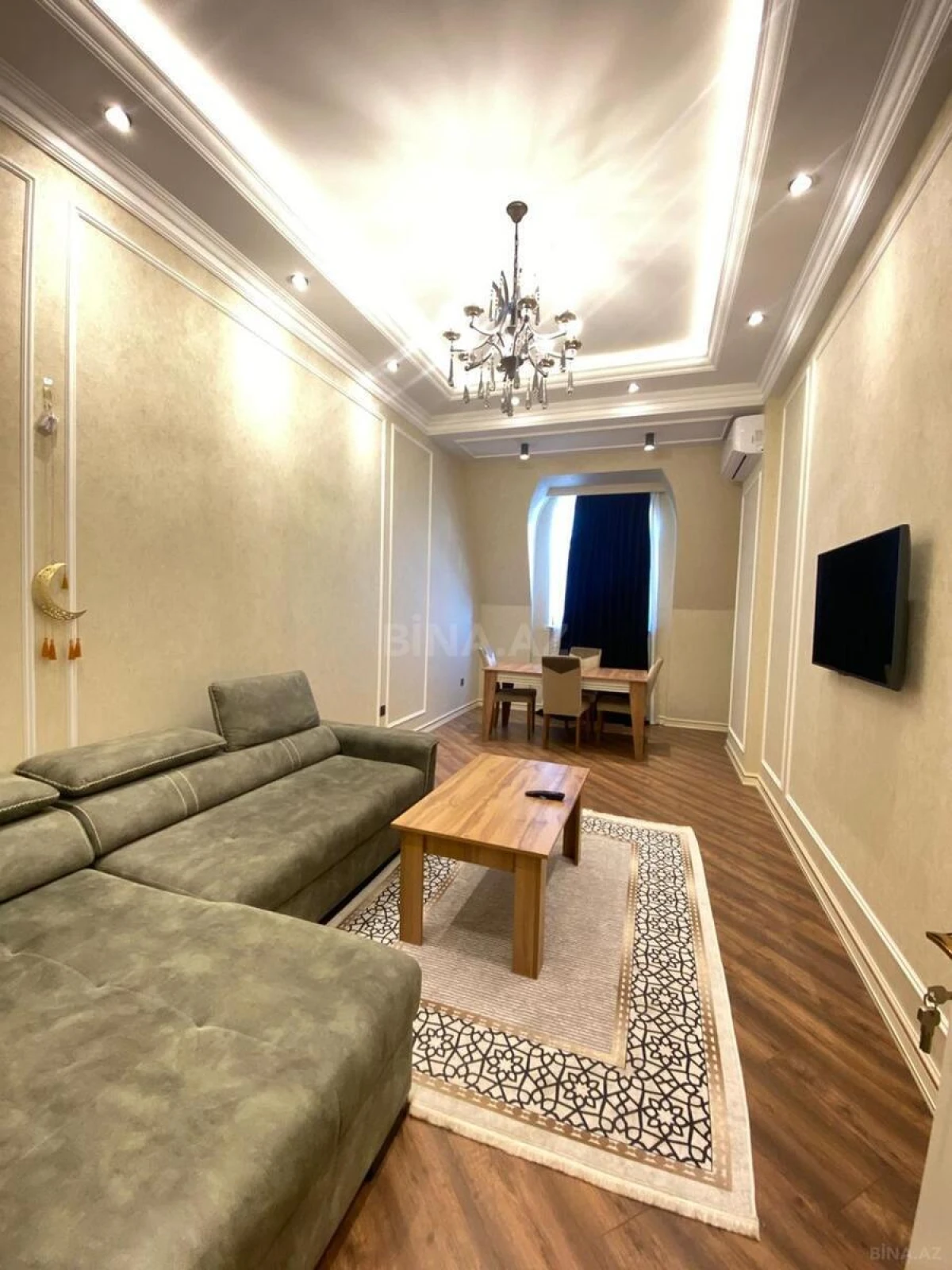 Kirayə verilir 2 otaqlı mənzil 95 m²