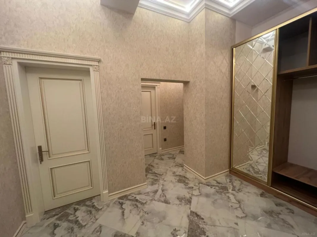 Kirayə verilir 2 otaqlı mənzil 95 m²