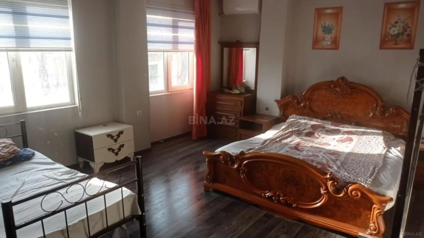 Satılır obyekt 350 m²