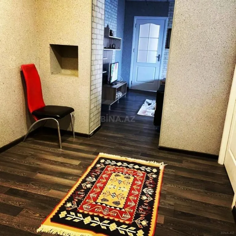 Satılır obyekt 350 m²