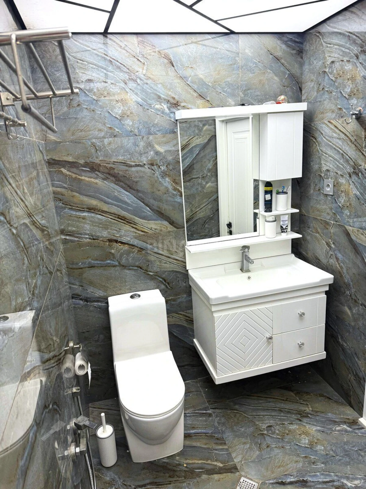 Satılır 3 otaqlı mənzil 90 m²