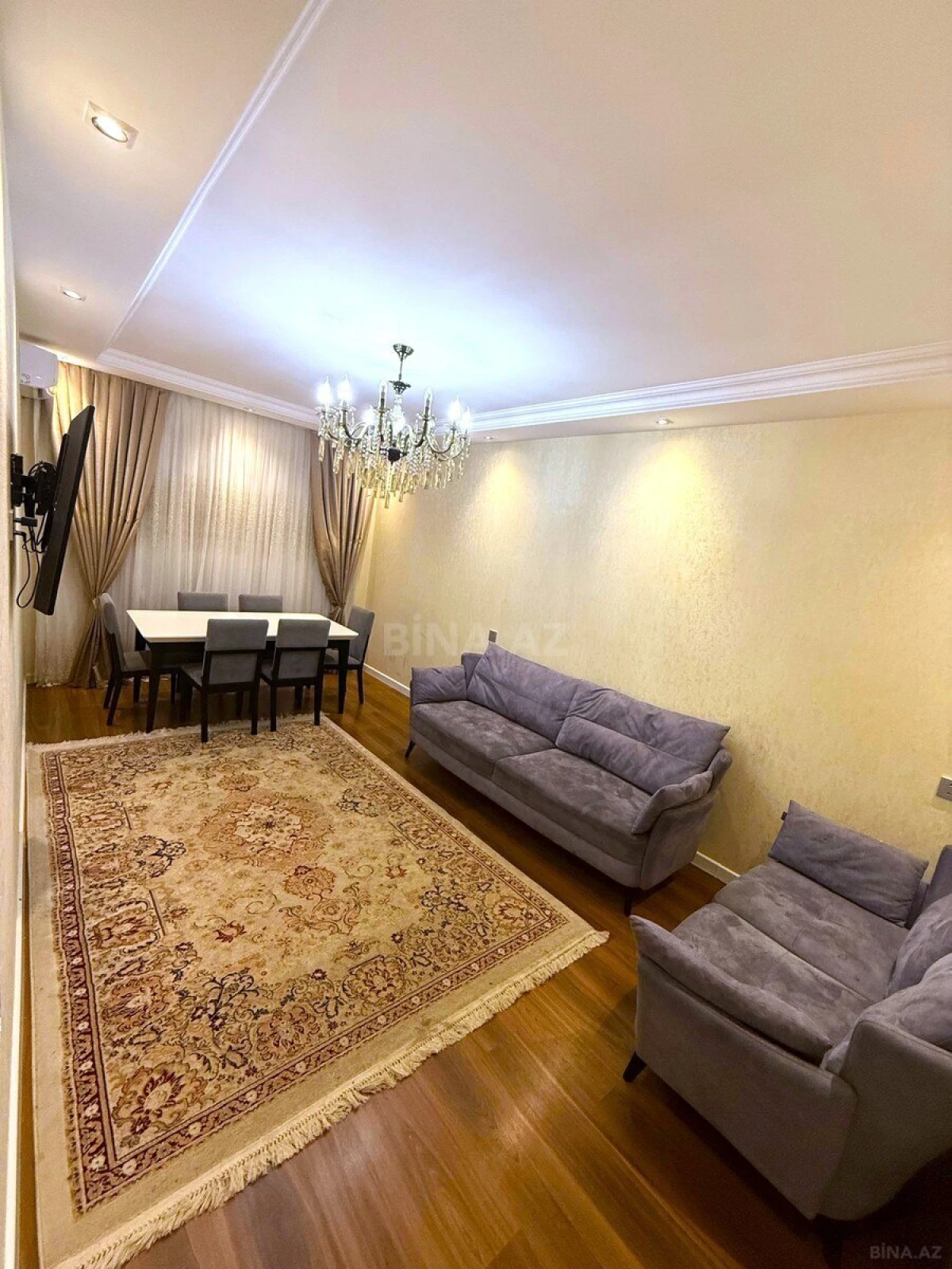 Satılır 3 otaqlı mənzil 90 m²
