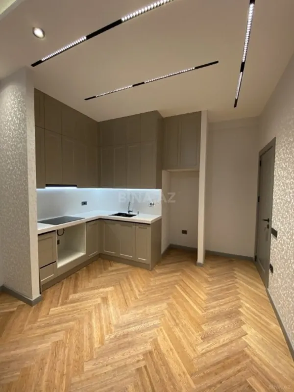Satılır 2 otaqlı mənzil 68 m²