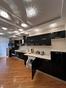 Kirayə verilir 3 otaqlı mənzil 150 m²
