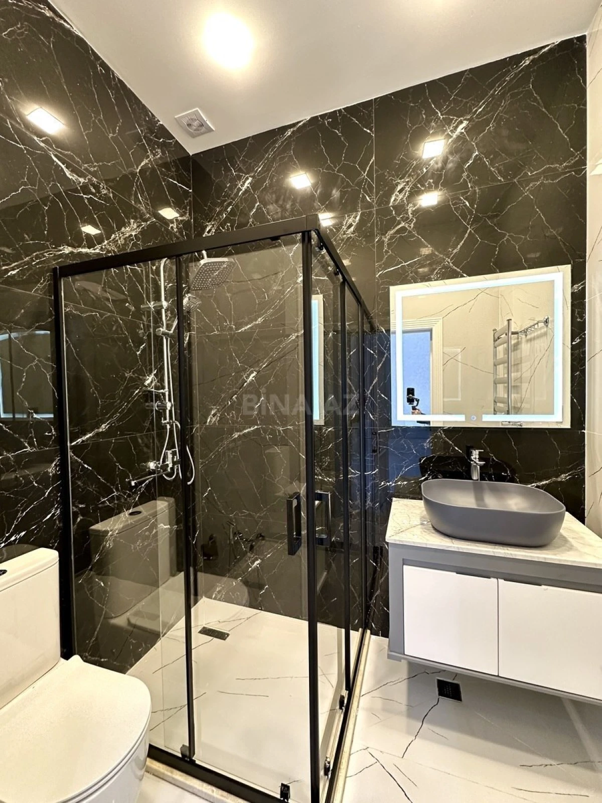 Satılır 4 otaqlı həyət evi 170 m²