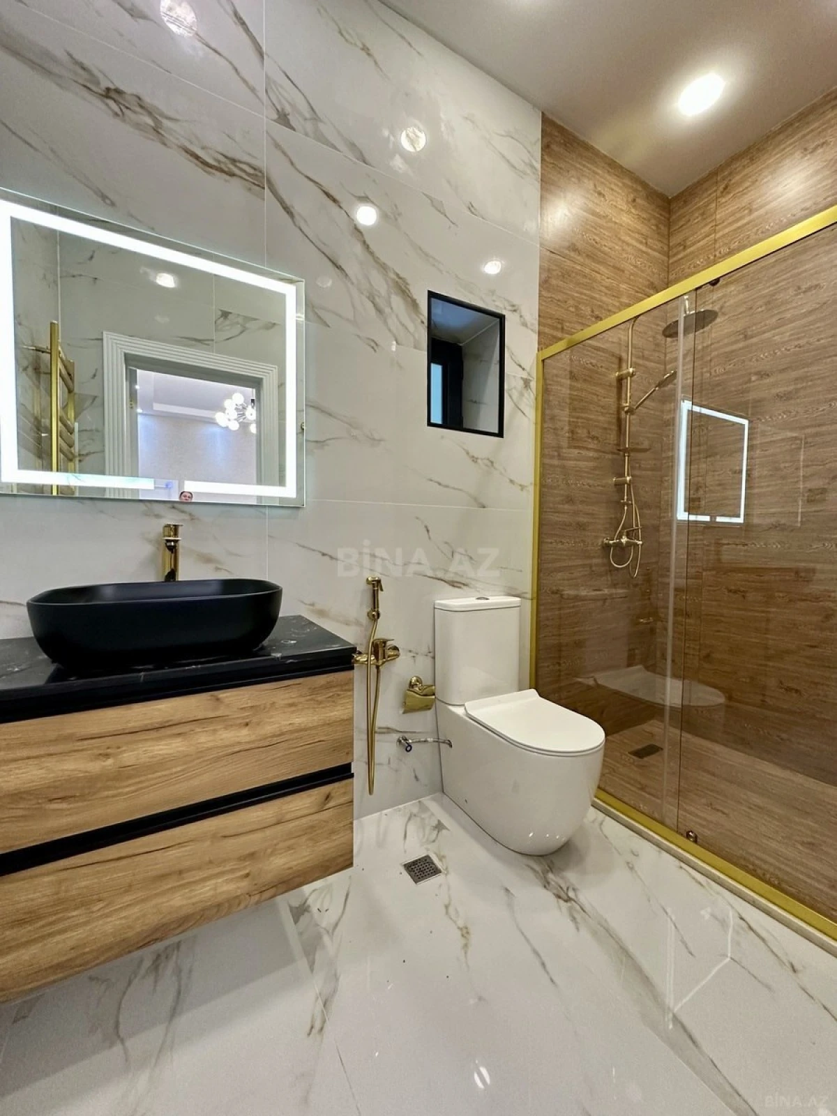 Satılır 4 otaqlı həyət evi 170 m²