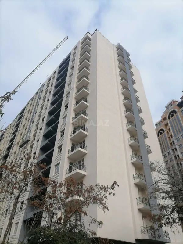 Satılır 2 otaqlı mənzil 114 m²