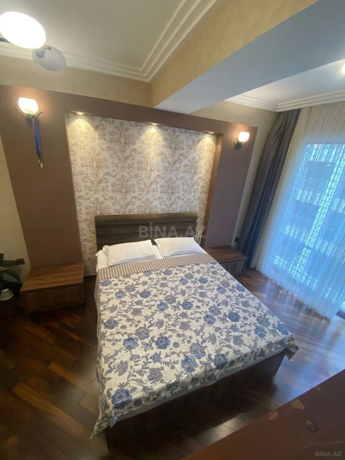 Kirayə verilir 3 otaqlı mənzil 120 m²