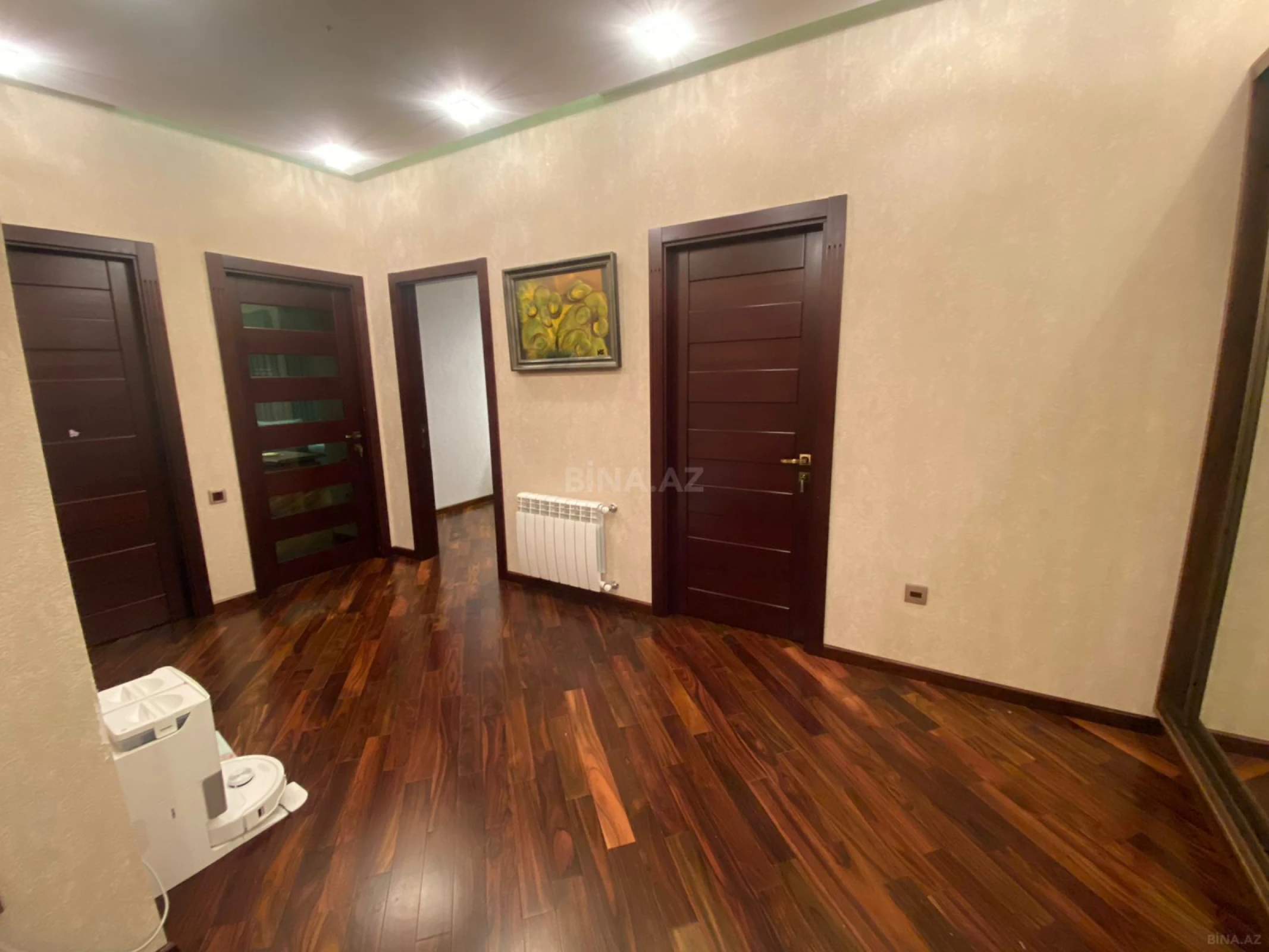 Kirayə verilir 3 otaqlı mənzil 120 m²