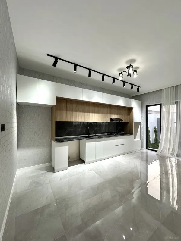 Satılır 4 otaqlı həyət evi 150 m²