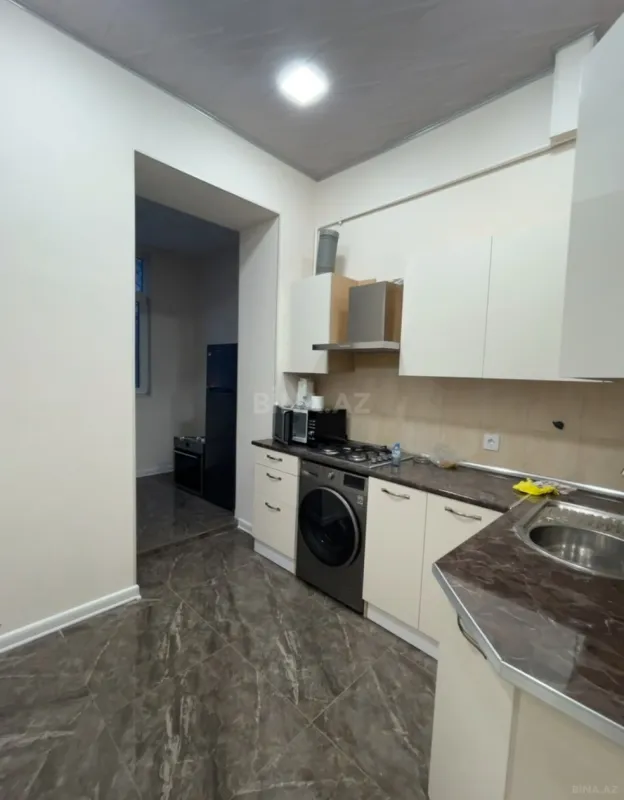 Satılır 2 otaqlı mənzil 65 m²