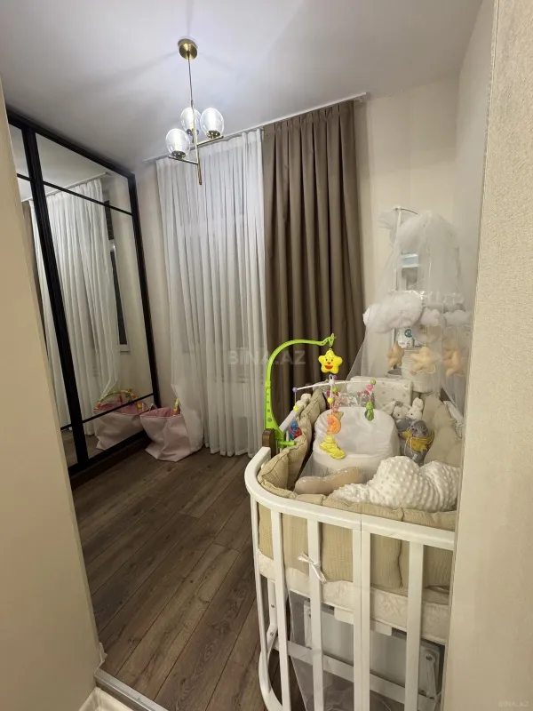 Satılır 2 otaqlı mənzil 65 m²