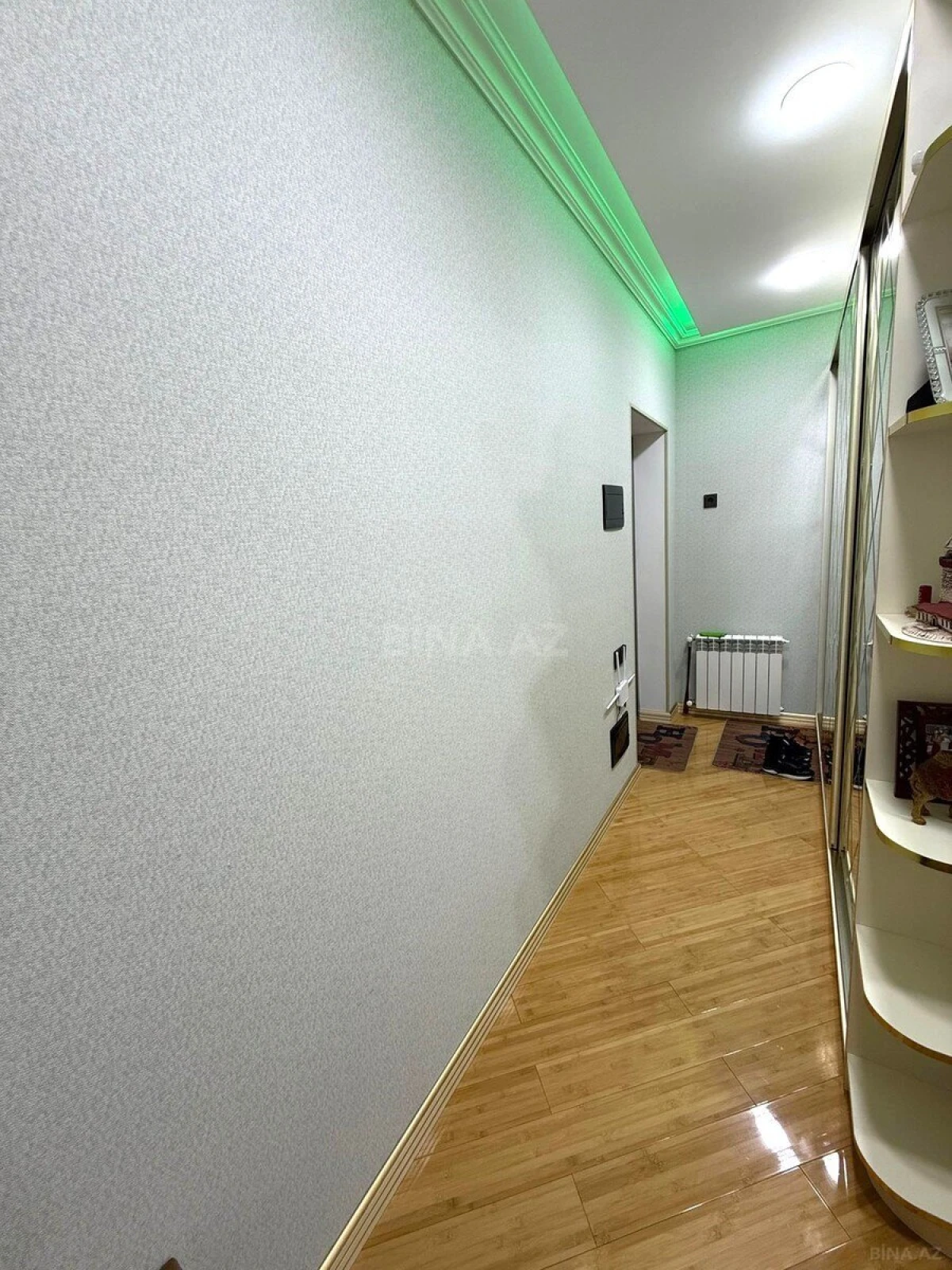 Satılır 2 otaqlı mənzil 60 m²
