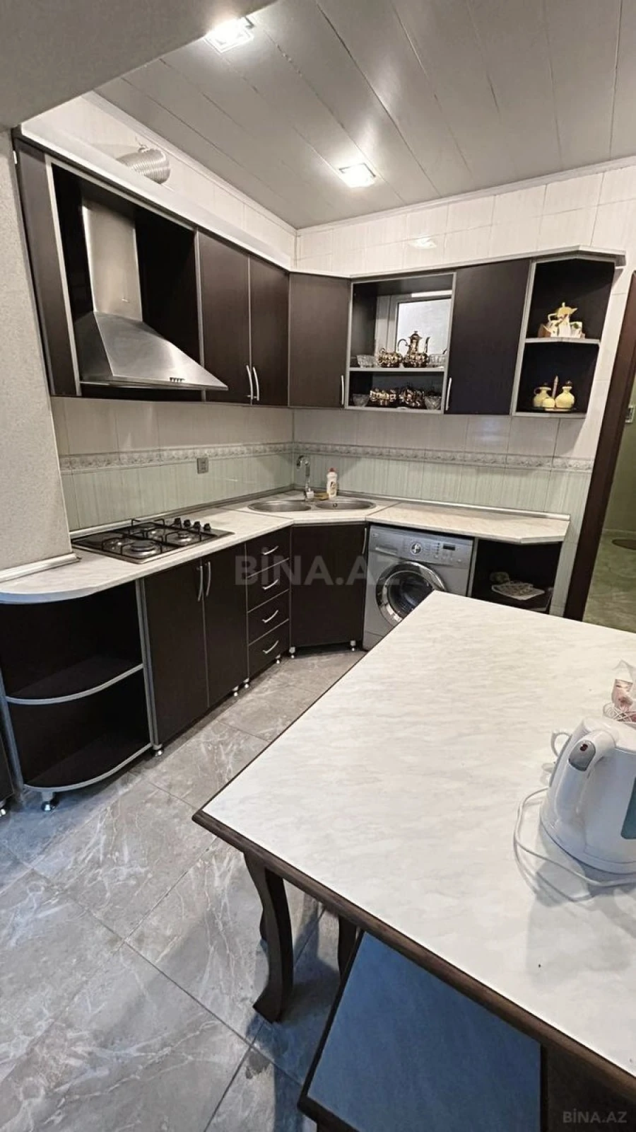 Satılır 2 otaqlı mənzil 65 m²