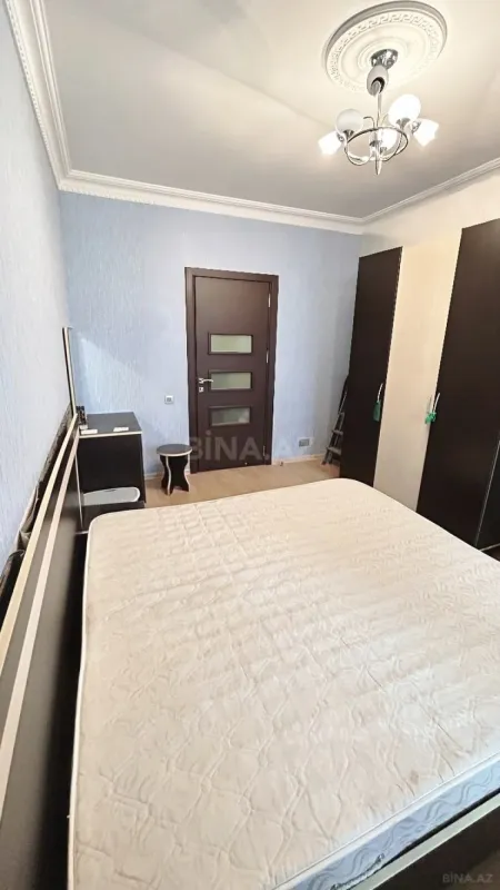 Satılır 2 otaqlı mənzil 65 m²