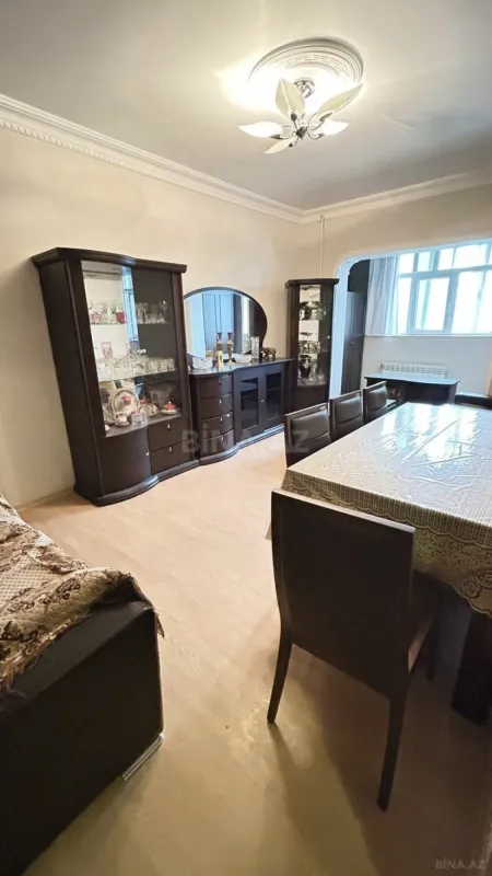 Satılır 2 otaqlı mənzil 65 m²