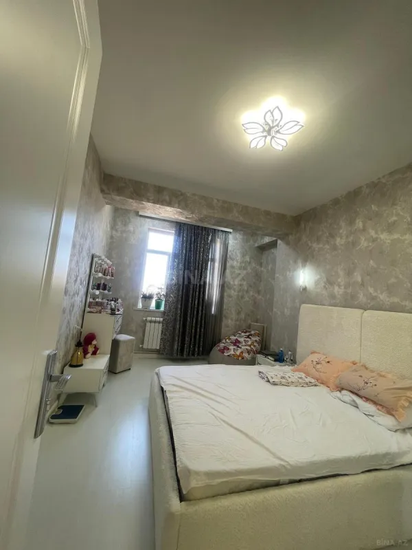 Satılır 2 otaqlı mənzil 52 m²