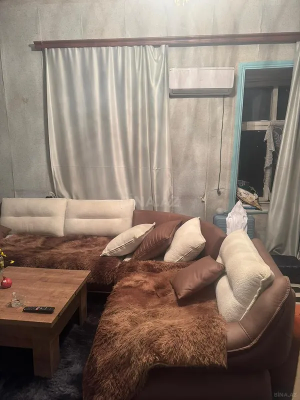 Satılır 1 otaqlı mənzil 50 m²
