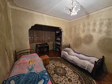 Satılır 3 otaqlı mənzil 100 m²
