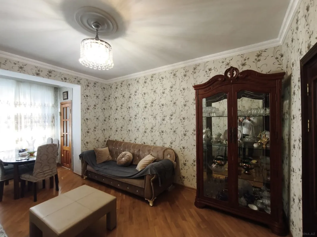 Satılır 2 otaqlı mənzil 65 m²
