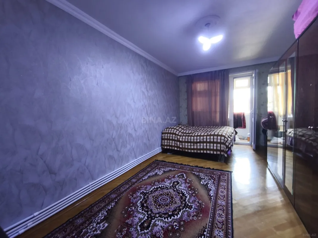 Satılır 2 otaqlı mənzil 65 m²