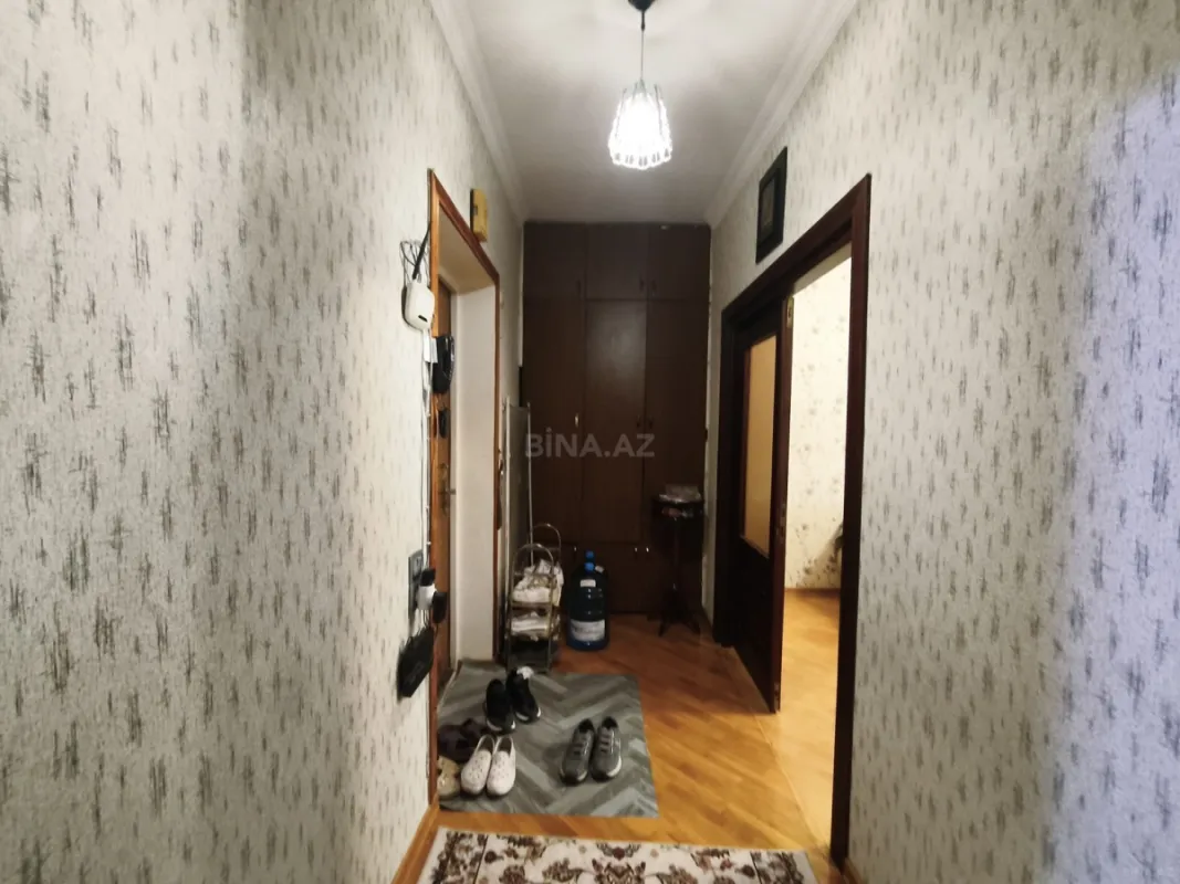Satılır 2 otaqlı mənzil 65 m²
