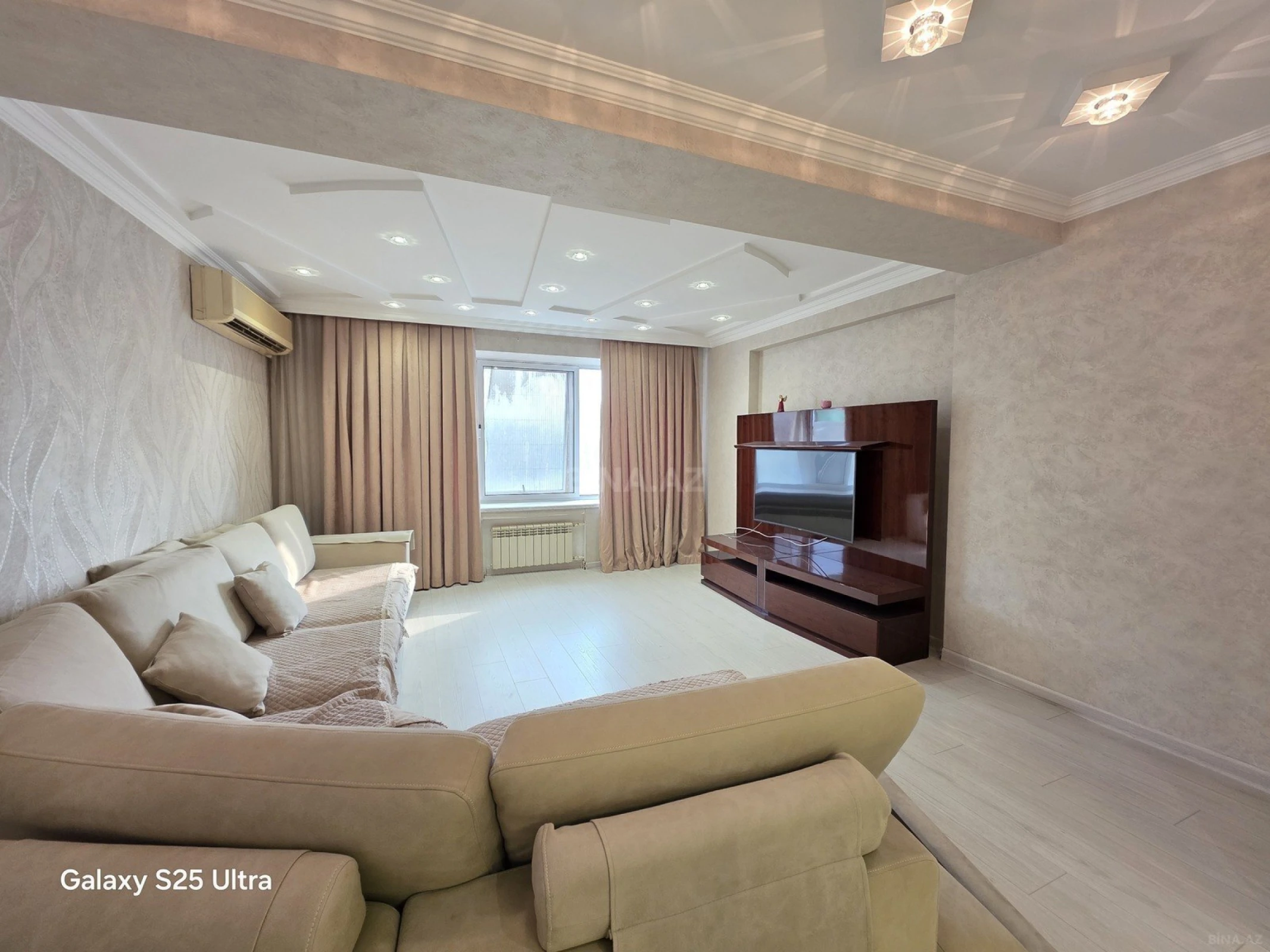 Kirayə verilir 3 otaqlı mənzil 120 m²