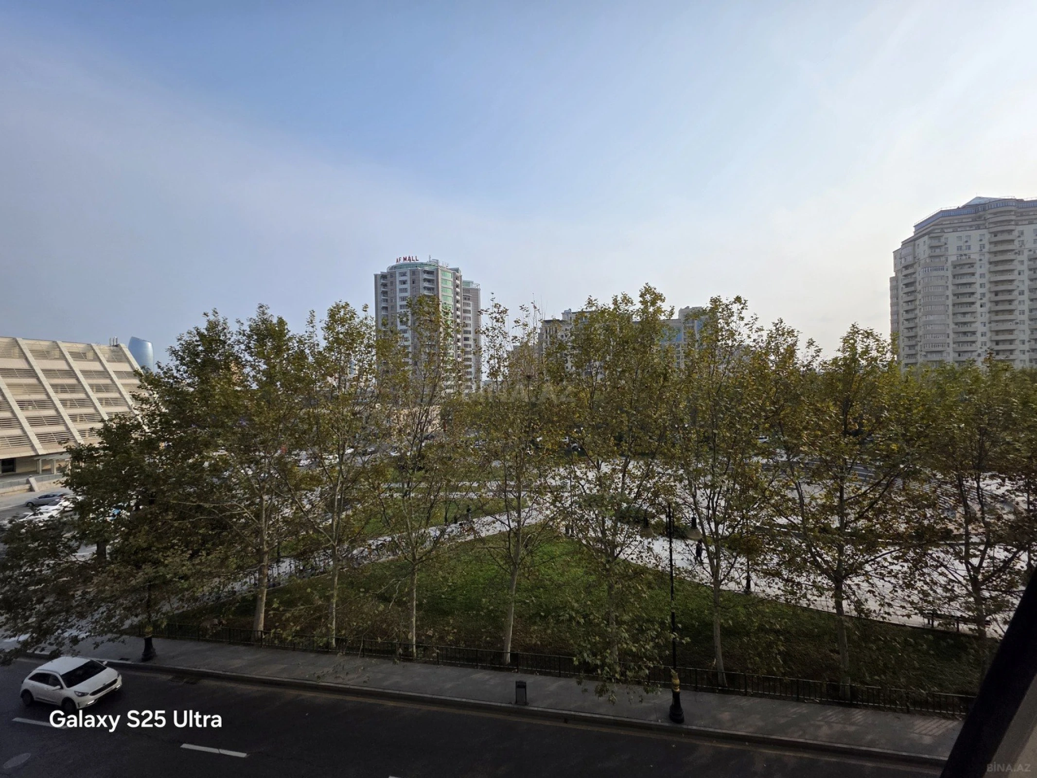 Kirayə verilir 3 otaqlı mənzil 120 m²