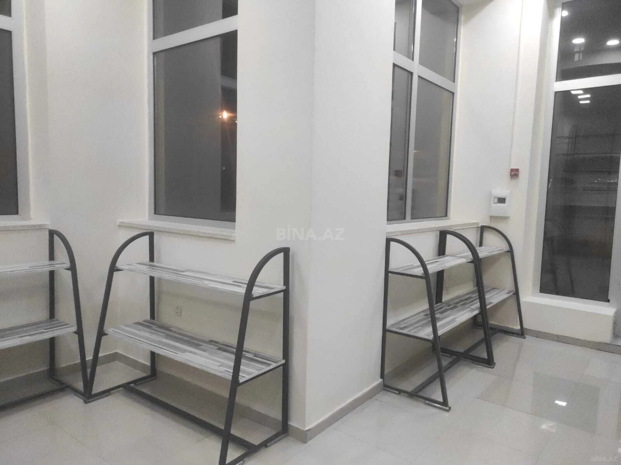 Satılır obyekt 54 m²