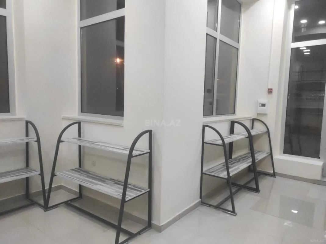 Satılır obyekt 54 m²