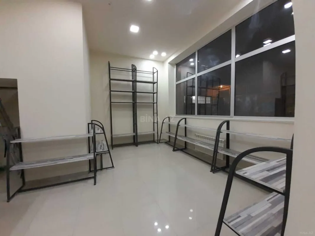 Satılır obyekt 54 m²