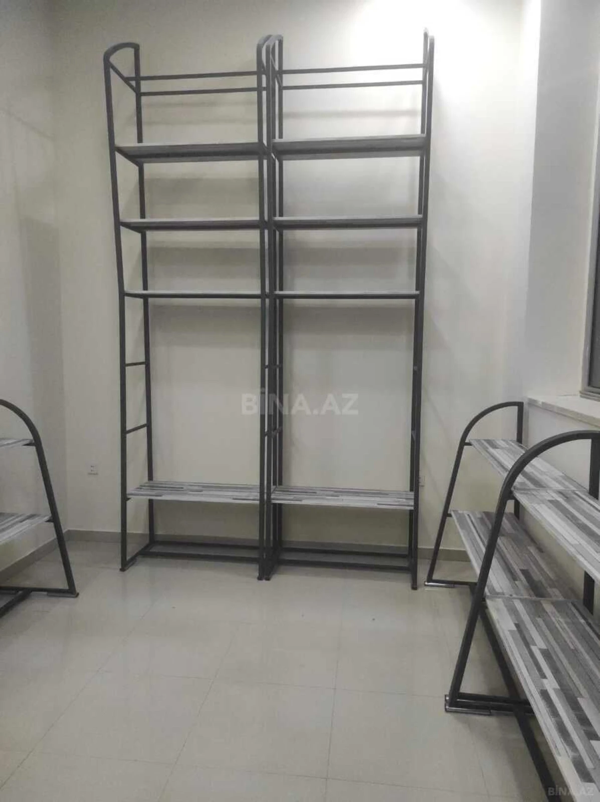 Satılır obyekt 54 m²