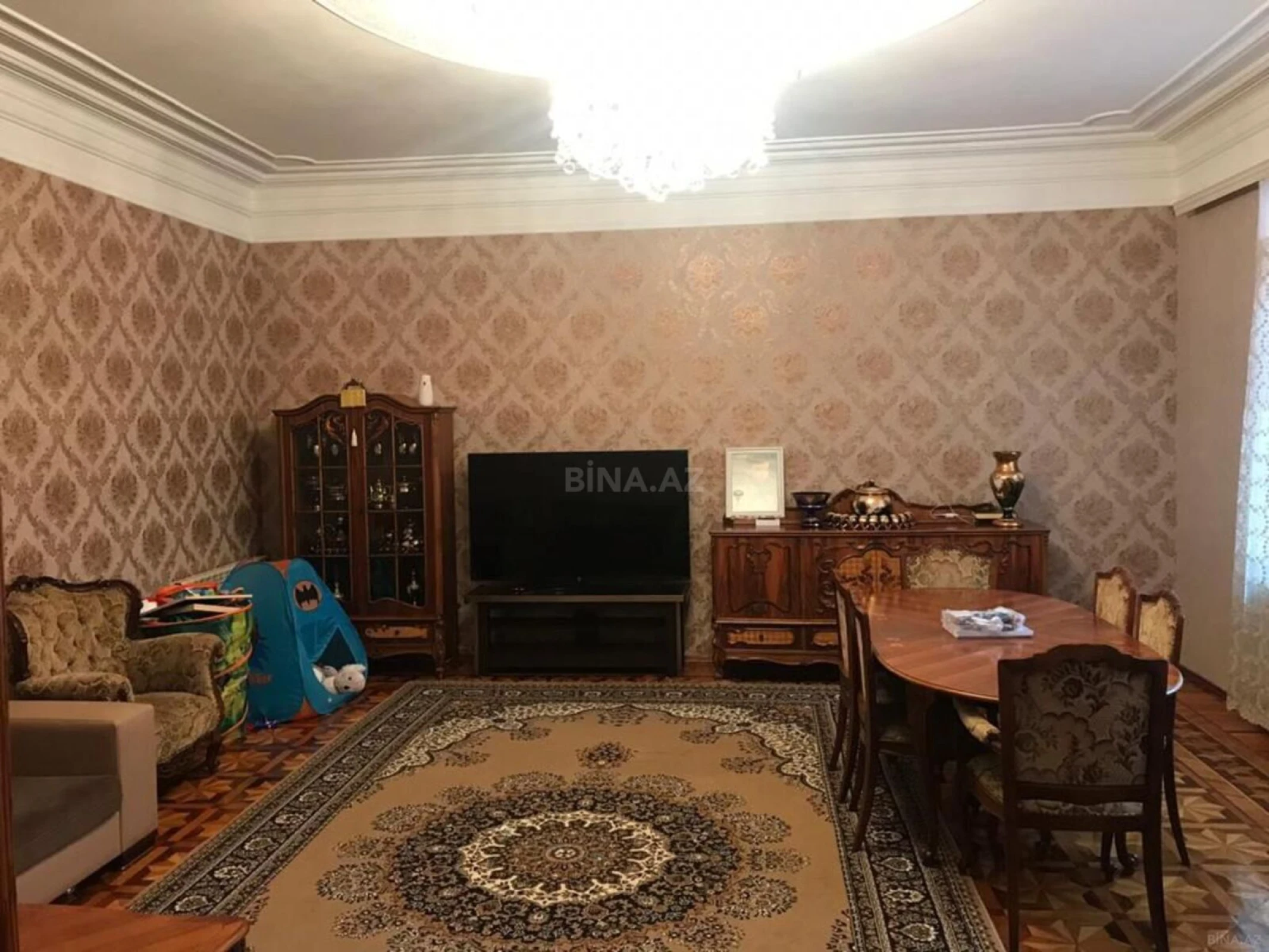Satılır 4 otaqlı həyət evi 200 m²