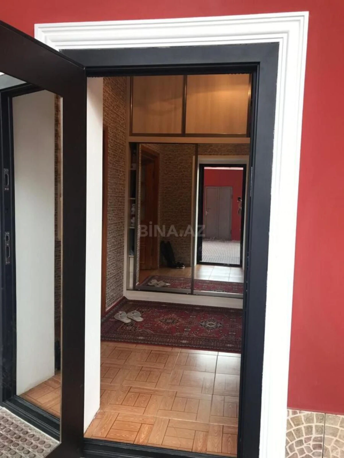 Satılır 4 otaqlı həyət evi 200 m²