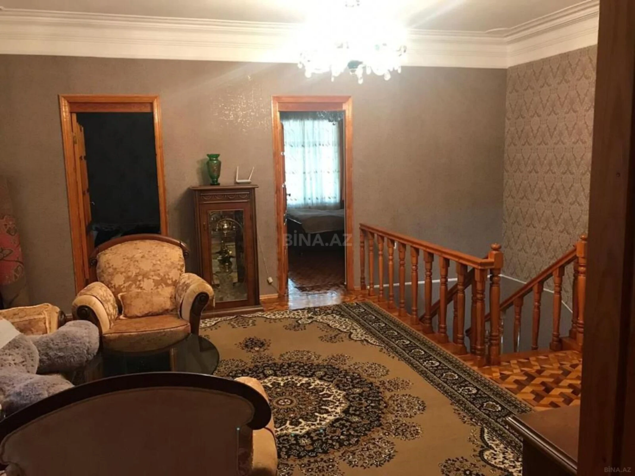 Satılır 4 otaqlı həyət evi 200 m²