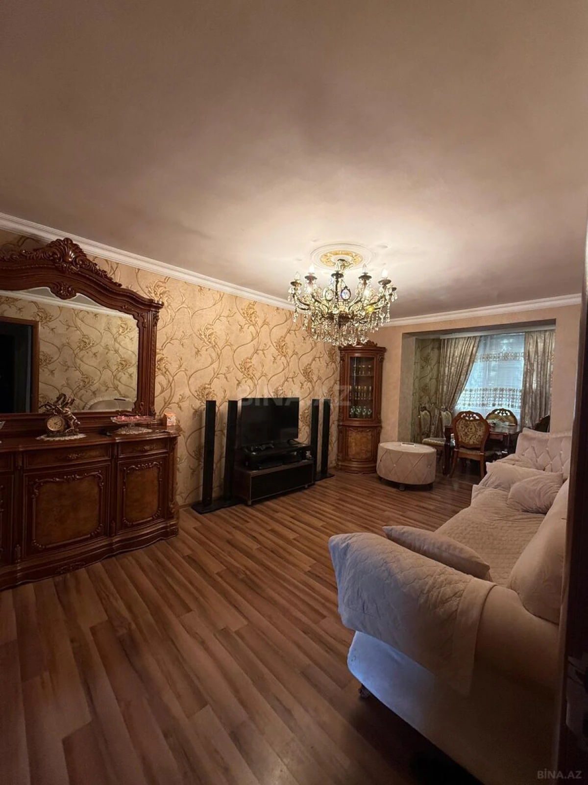 Satılır 2 otaqlı mənzil 55 m²