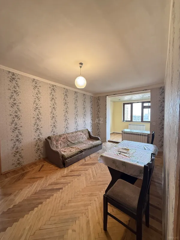 Satılır 2 otaqlı mənzil 55 m²