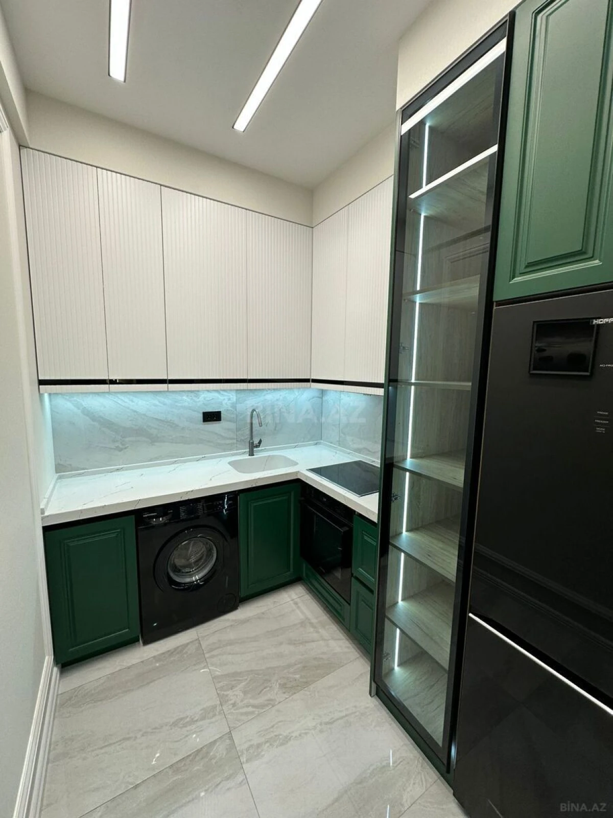 Satılır 2 otaqlı mənzil 68 m²