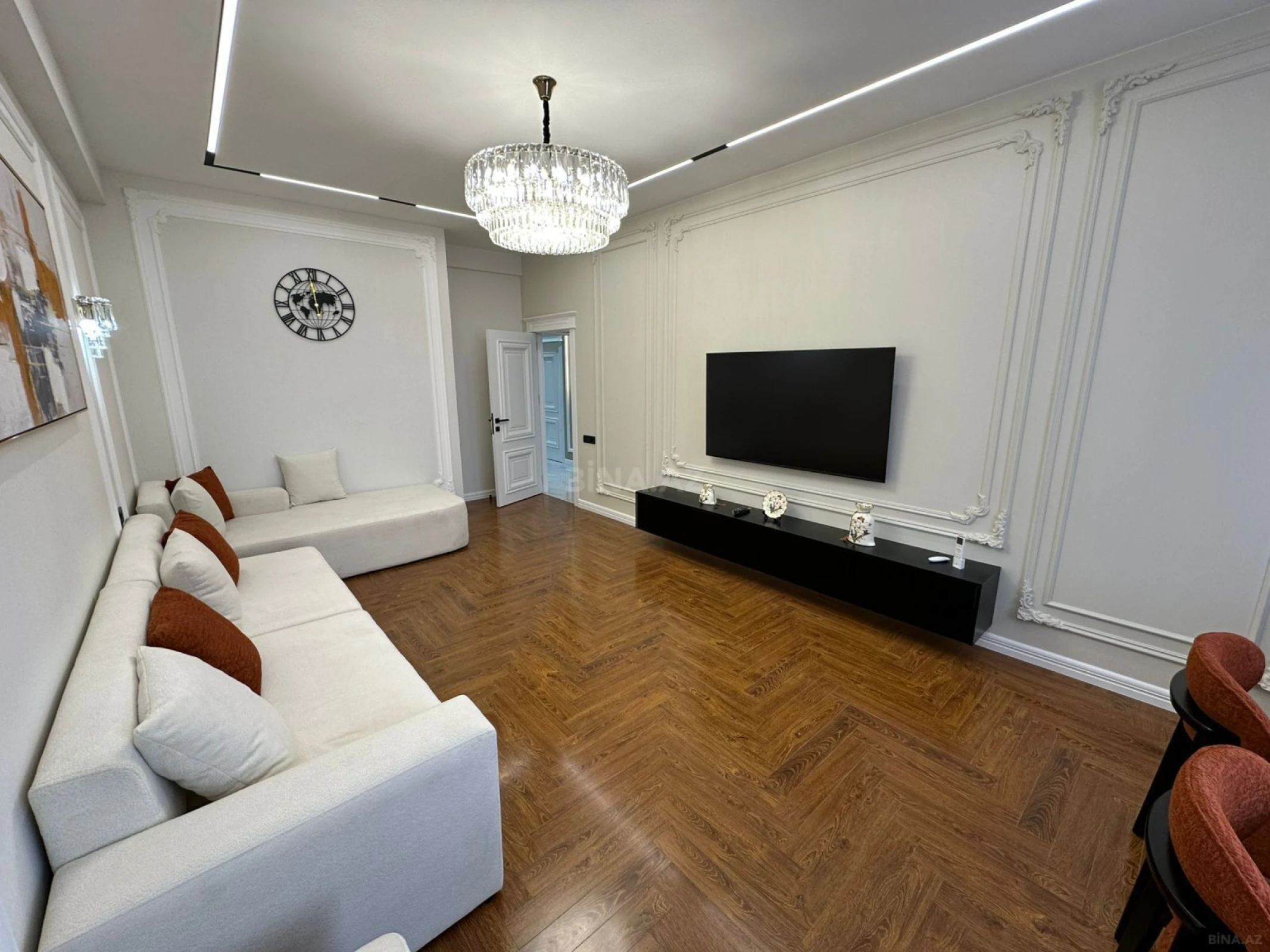 Satılır 2 otaqlı mənzil 68 m²