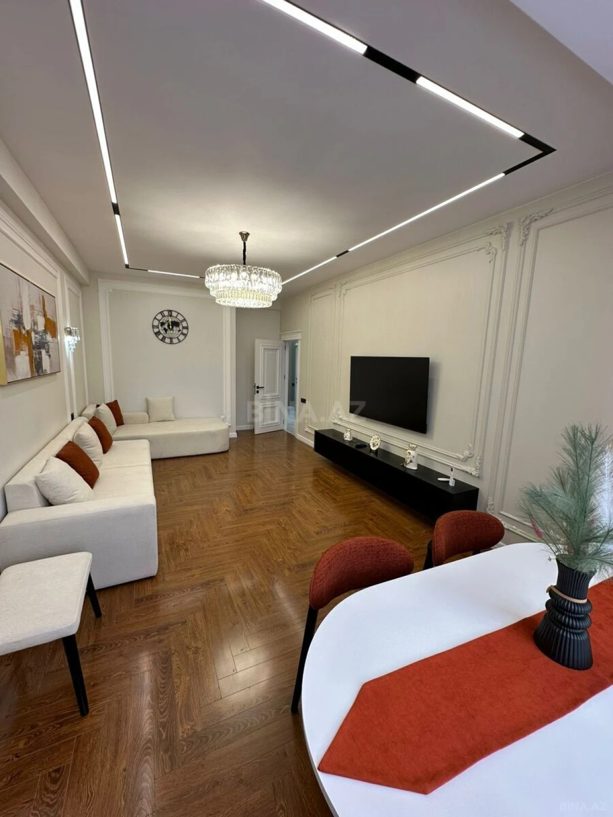 Satılır 2 otaqlı mənzil 68 m²