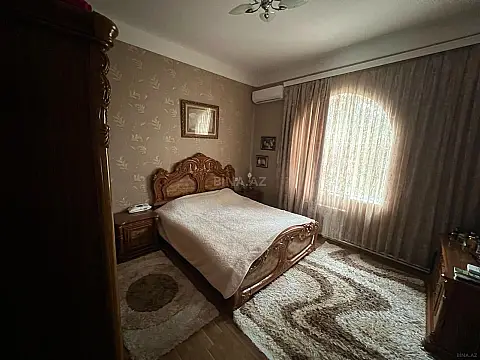 Satılır 4 otaqlı həyət evi 160 m²