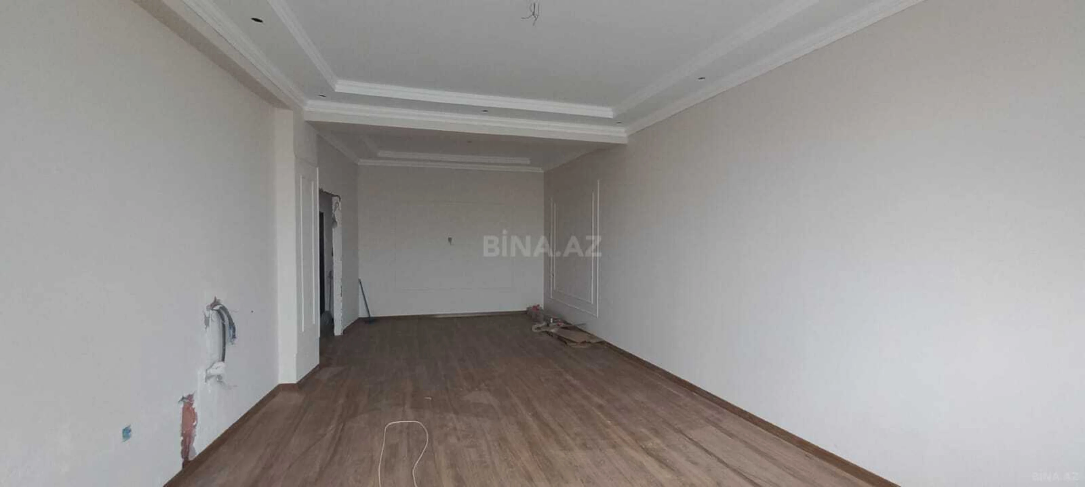 Satılır 3 otaqlı mənzil 101 m²