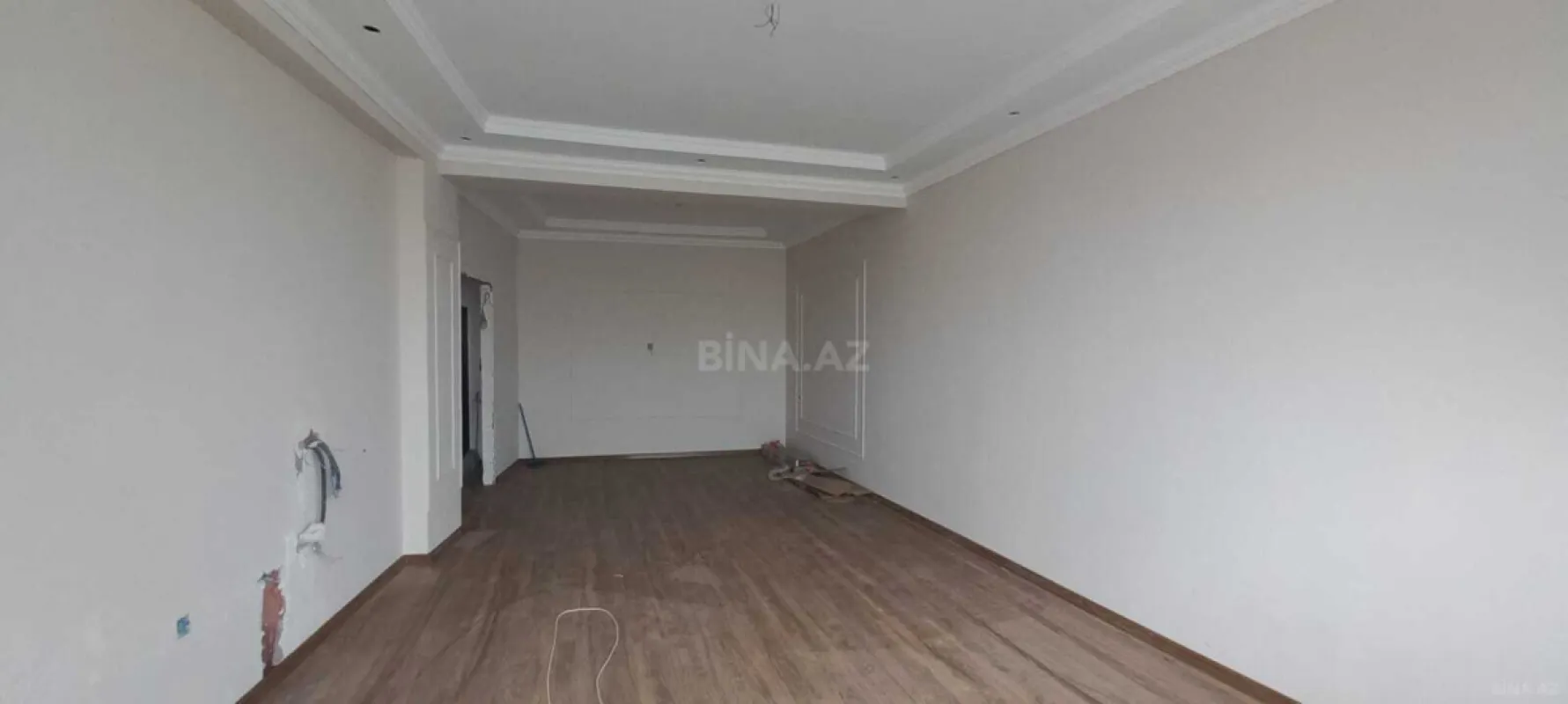 Satılır 3 otaqlı mənzil 101 m²
