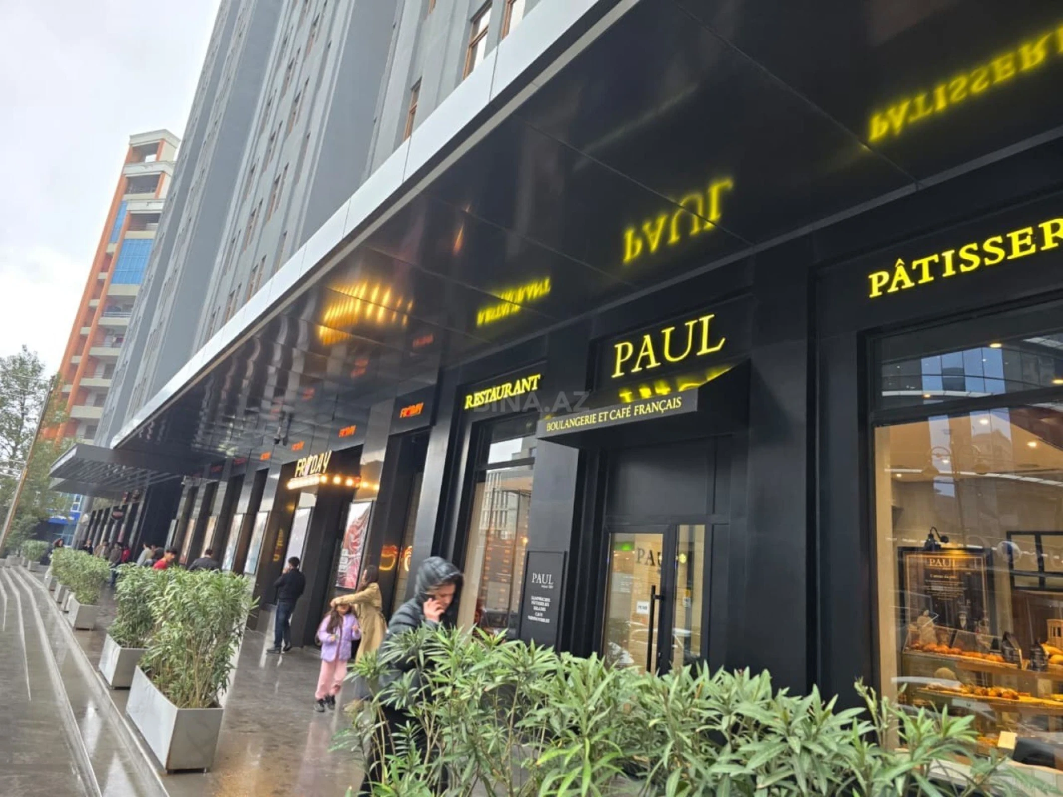 Satılır 3 otaqlı mənzil 101 m²