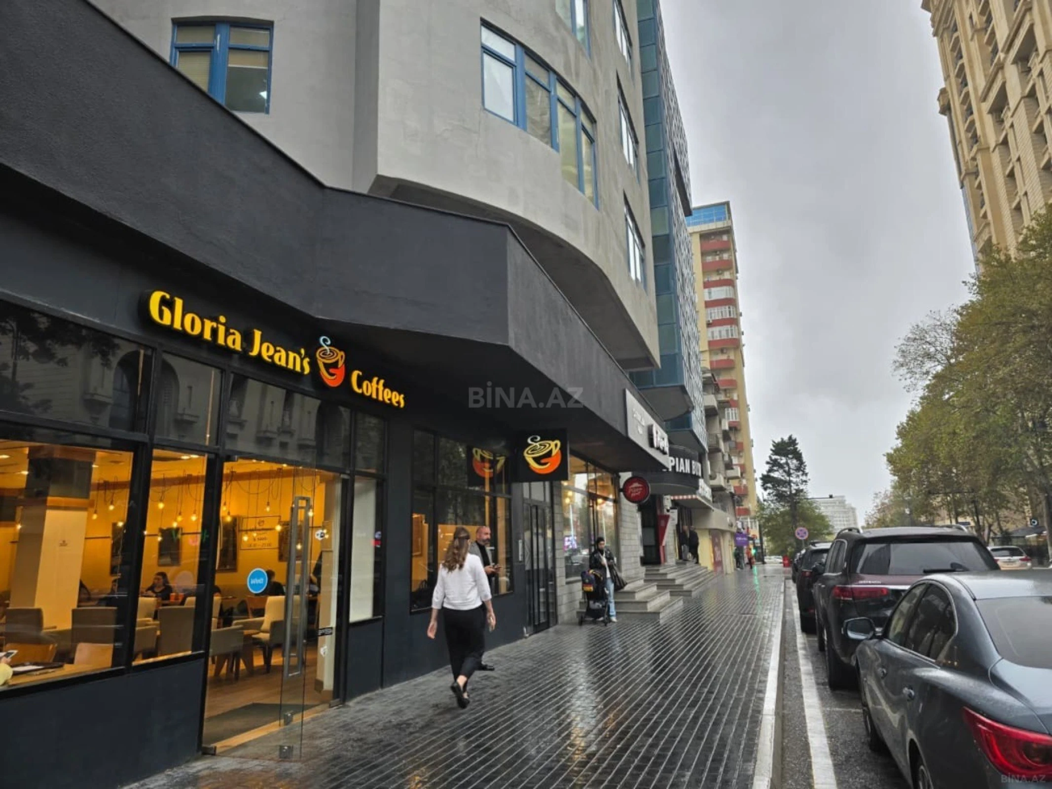 Satılır 3 otaqlı mənzil 101 m²