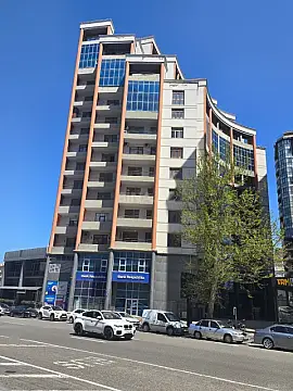 Satılır 3 otaqlı mənzil 101 m² — Bakı, Nizami 3 otaq 101.00 m²