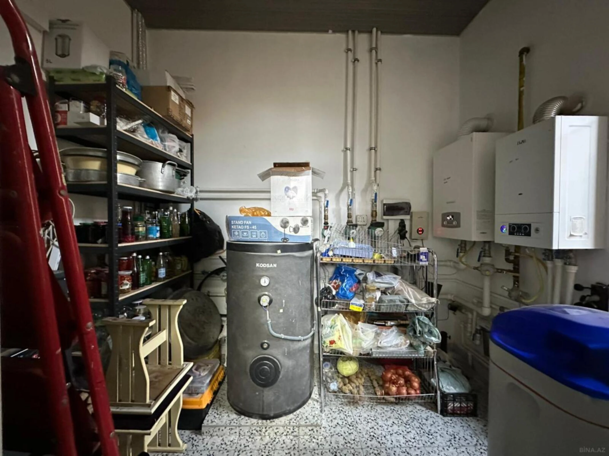 Satılır 5 otaqlı həyət evi 427 m²