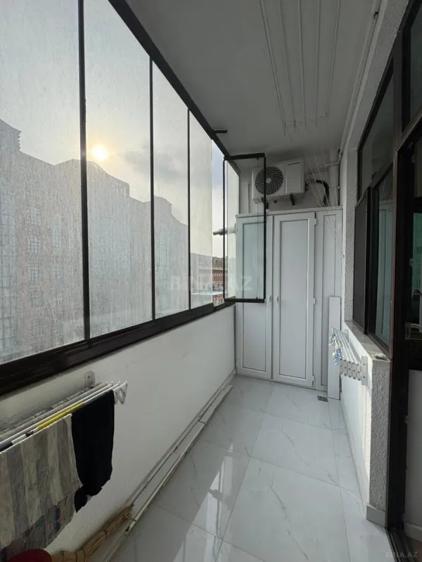 Satılır 3 otaqlı mənzil 102 m²