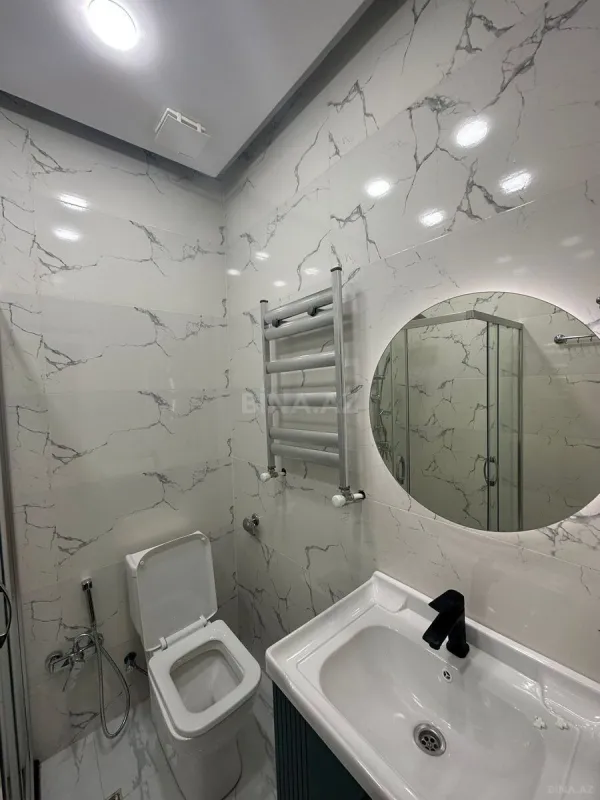 Satılır 2 otaqlı mənzil 61 m²