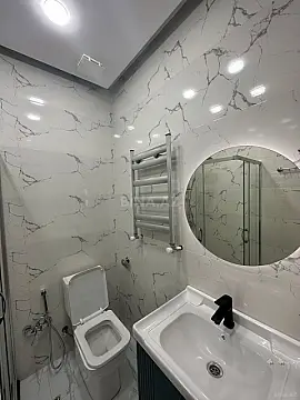 Satılır 2 otaqlı mənzil 61 m²